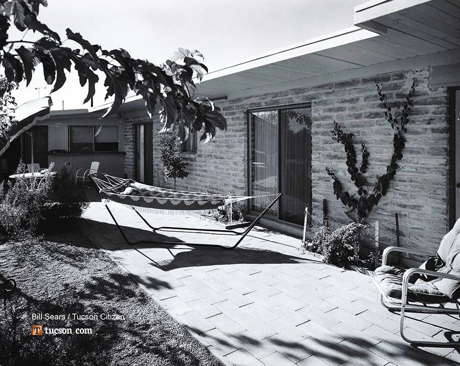 1960 photos: This home stresses livability